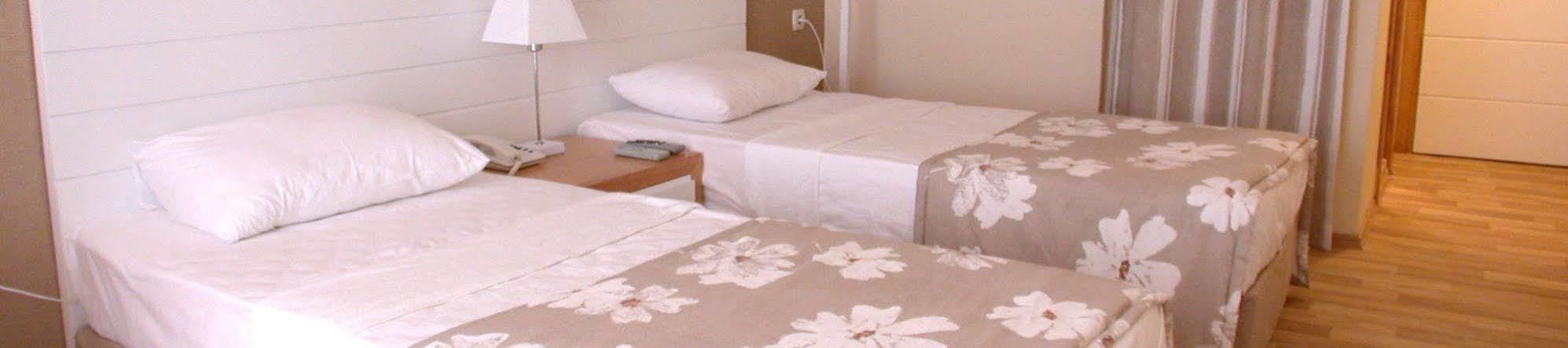 Kortan Hotel Turgutreis Bagian luar foto
